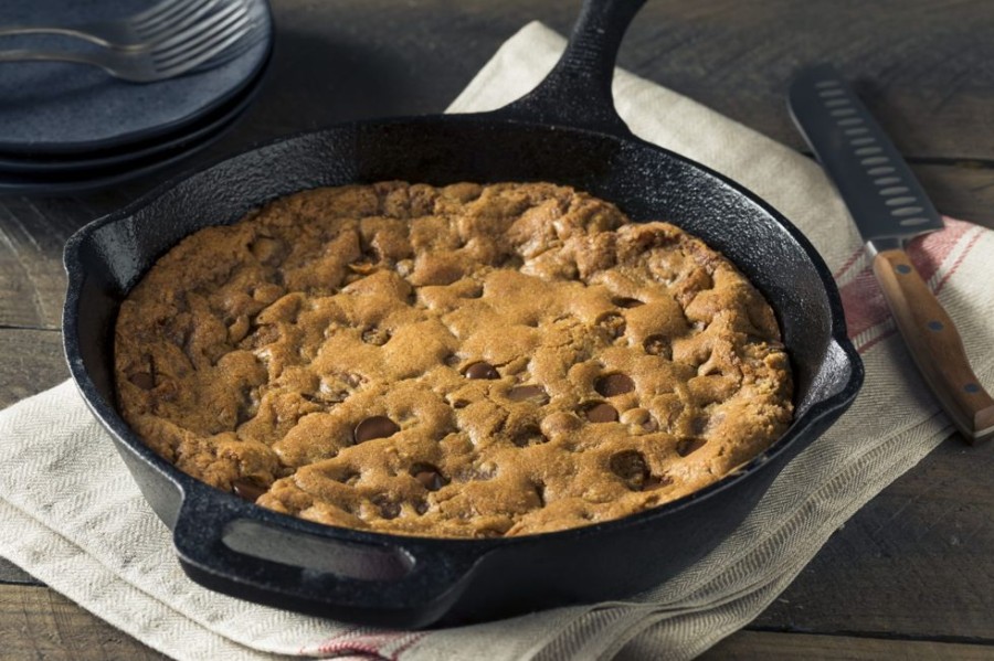 Desserts & Sweets Gourmet Du Village | Chocolate Chip Cookie Skillet