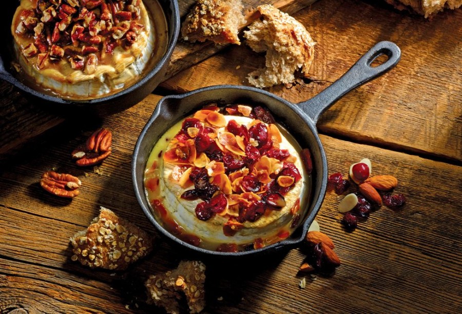 To Go With Cheese Gourmet Du Village | Cranberry Almond Brie Topping Skillet