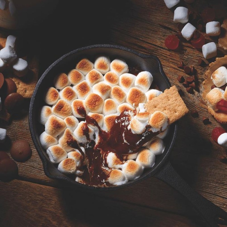 The Raccoons Gourmet Du Village | Raccoons "The Gang'S" S'Mores Skillet