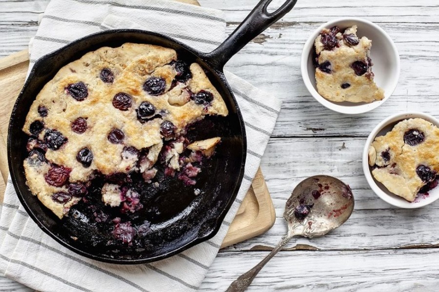 Desserts & Sweets Gourmet Du Village | Cobbler Skillet